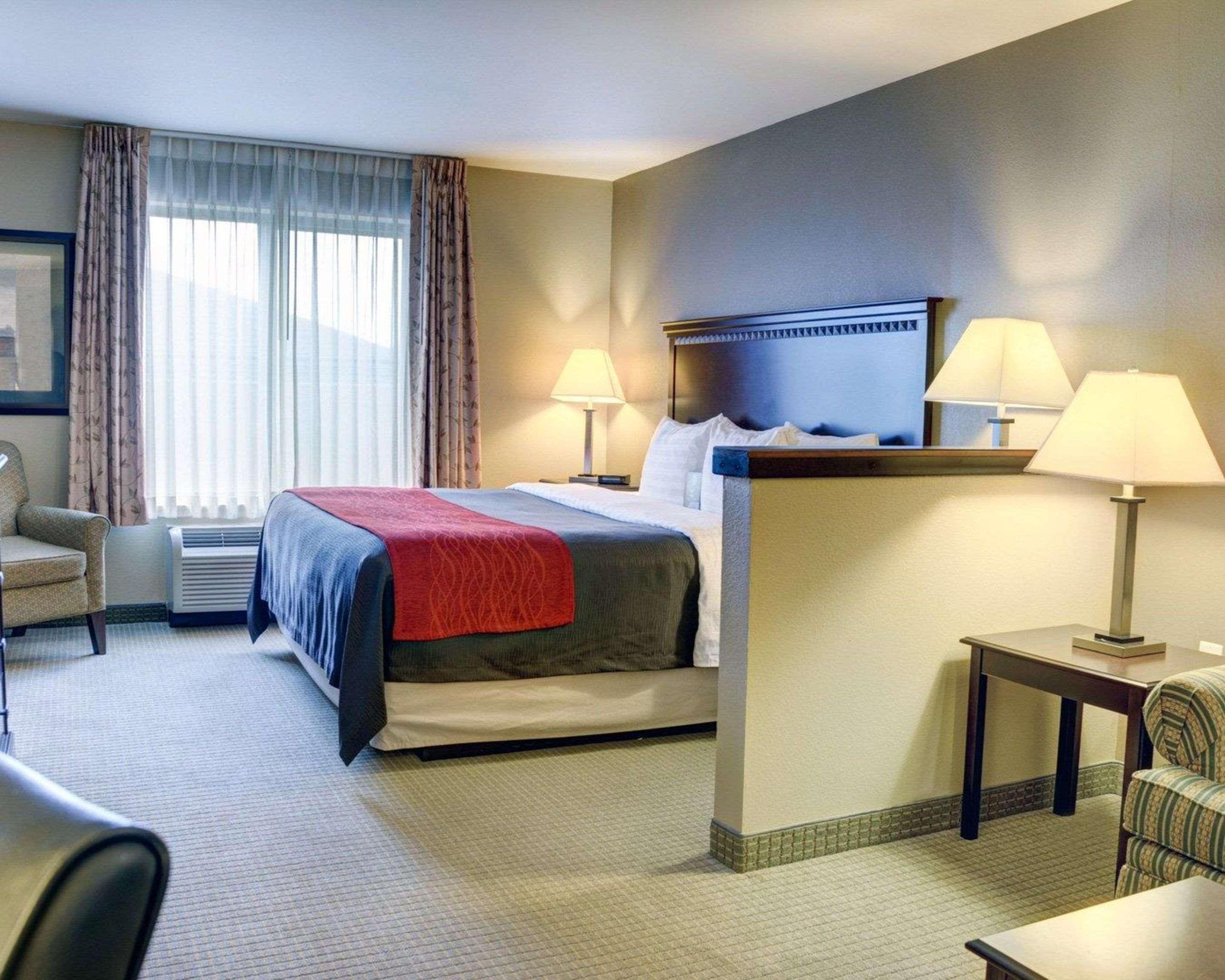Comfort Inn & Suites Russellville I-40 מראה חיצוני תמונה