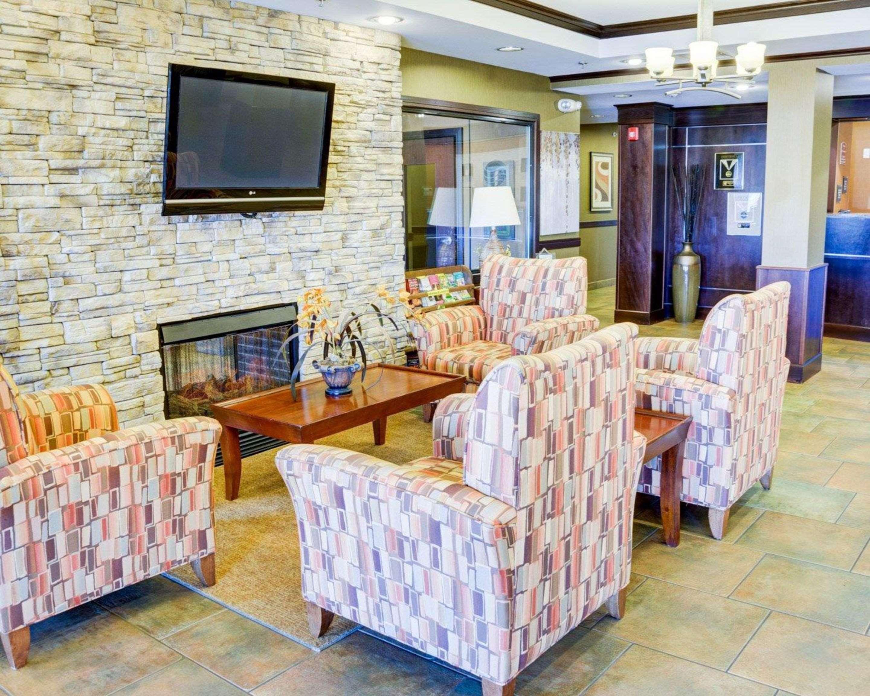 Comfort Inn & Suites Russellville I-40 מראה חיצוני תמונה
