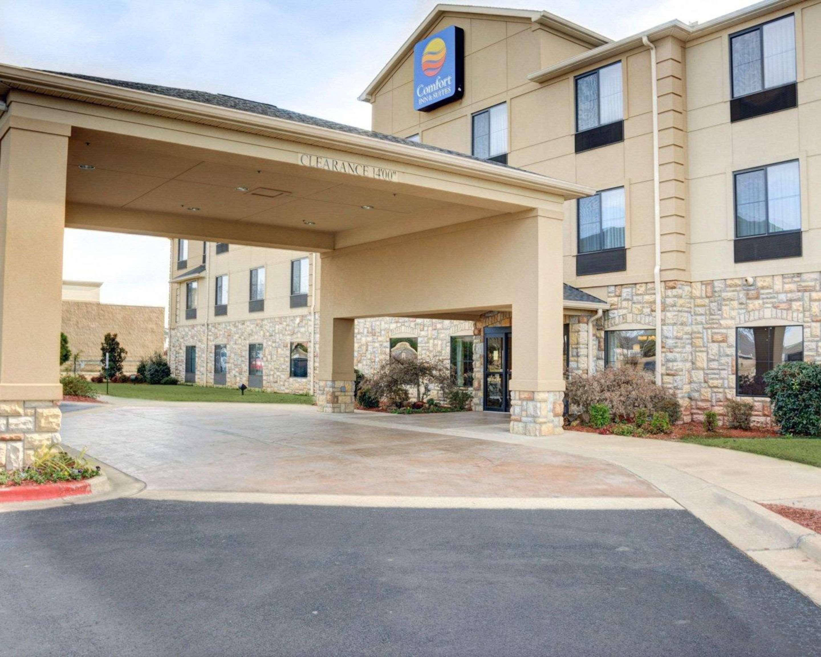 Comfort Inn & Suites Russellville I-40 מראה חיצוני תמונה