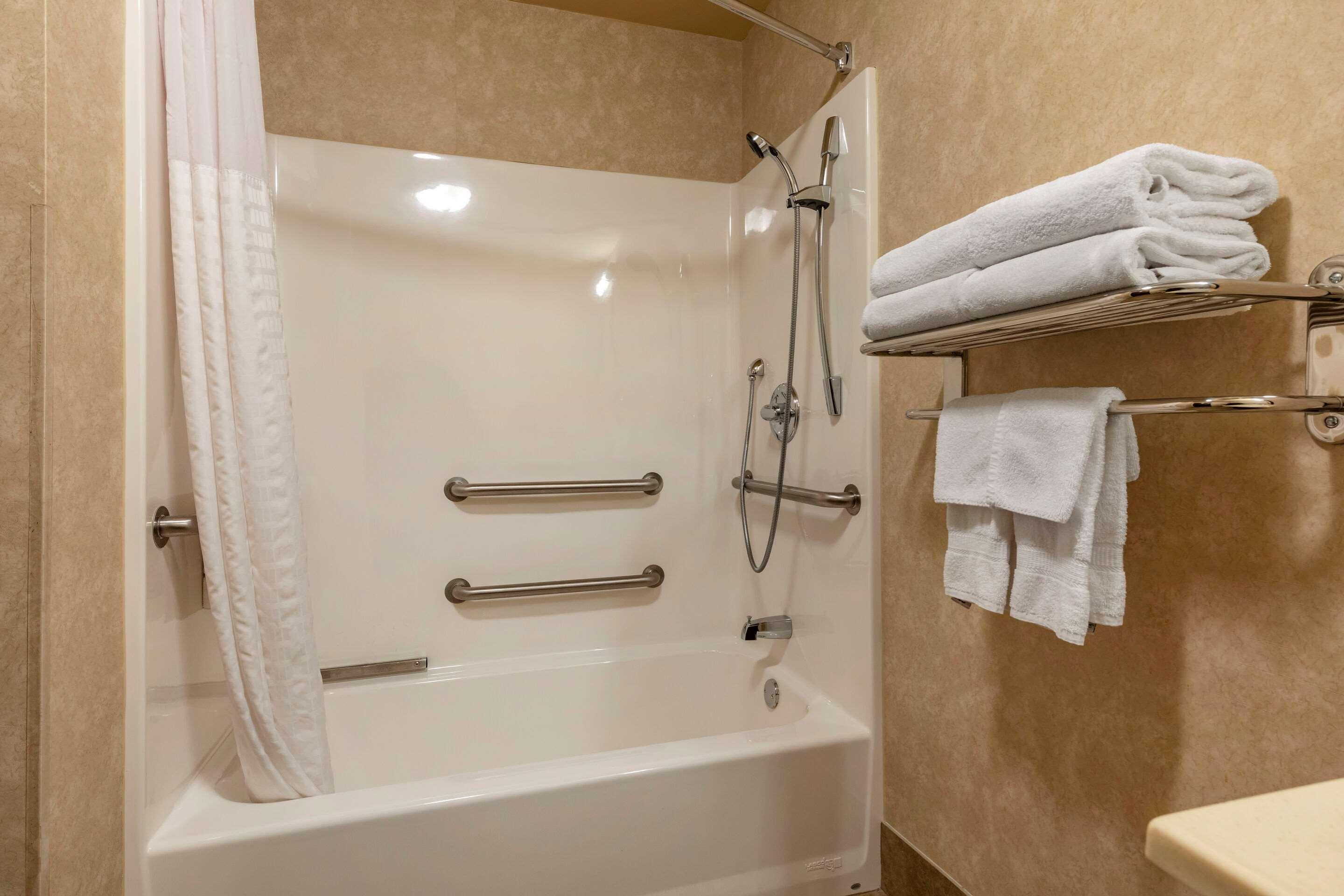 Comfort Inn & Suites Russellville I-40 מראה חיצוני תמונה