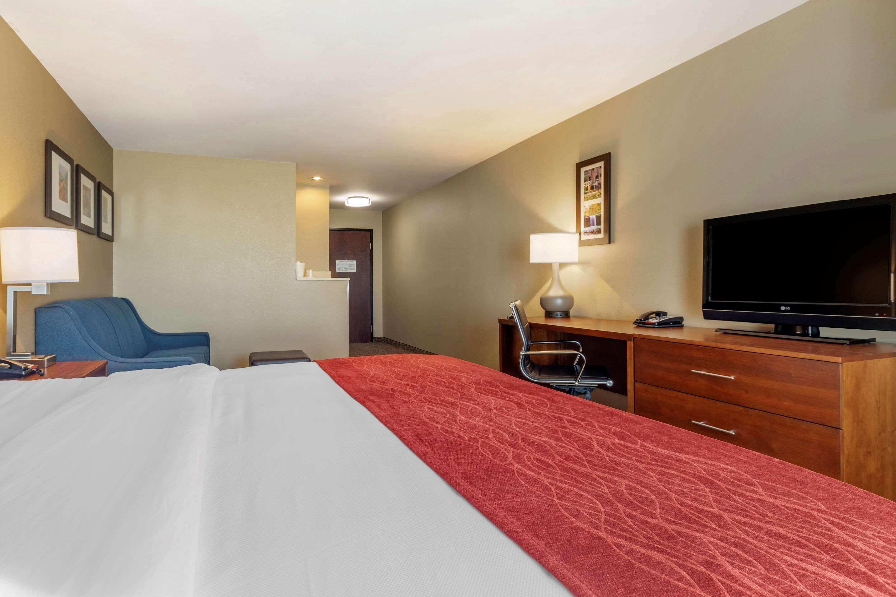 Comfort Inn & Suites Russellville I-40 מראה חיצוני תמונה