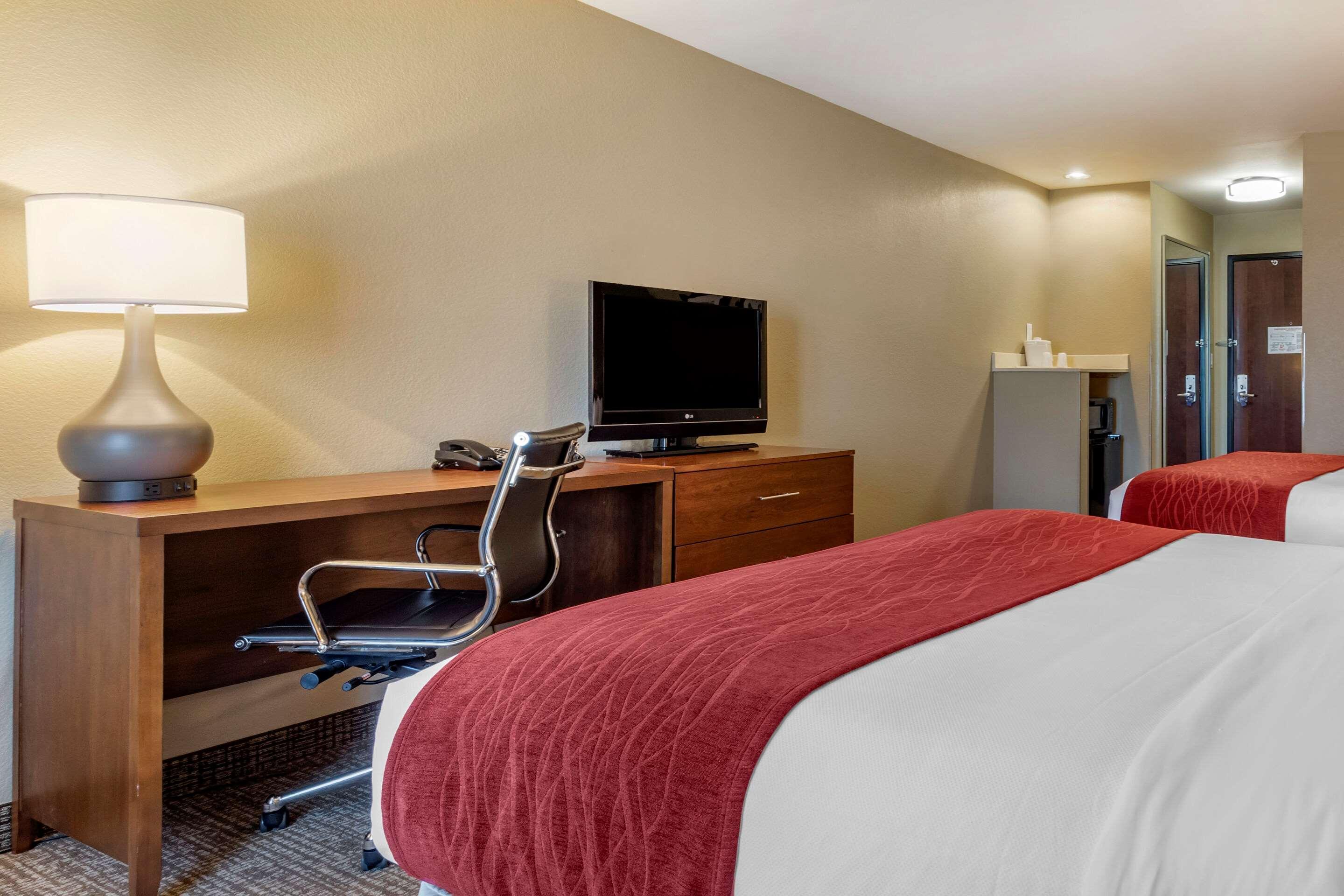 Comfort Inn & Suites Russellville I-40 מראה חיצוני תמונה